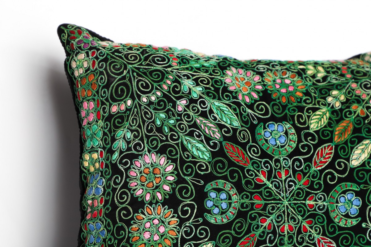 Heartbeat of the Land – A Hand-Embroidered Palestinian Cushion