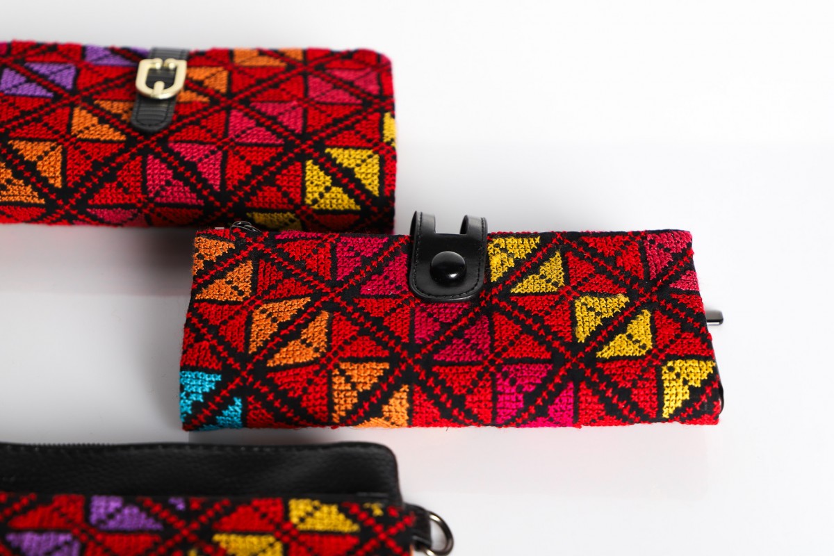 Handmade Embroidered Wallet – A Timeless Blend of Tradition & Modern Style