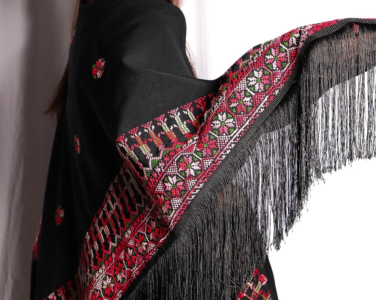 Luxury Palestinian Hand-Embroidered Shawl with Floral Motifs and Black Tassels