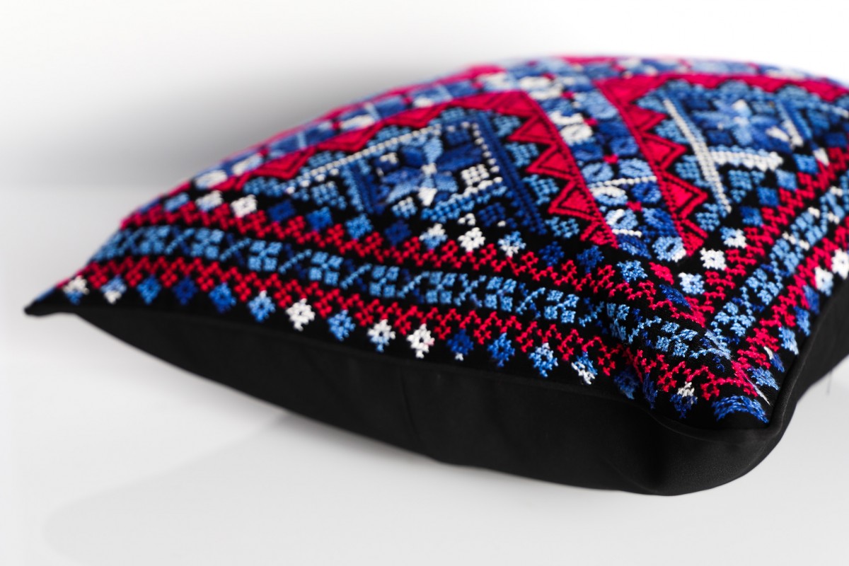 Embroidered Throw Pillow - Handcrafted Decorative Square Cushion