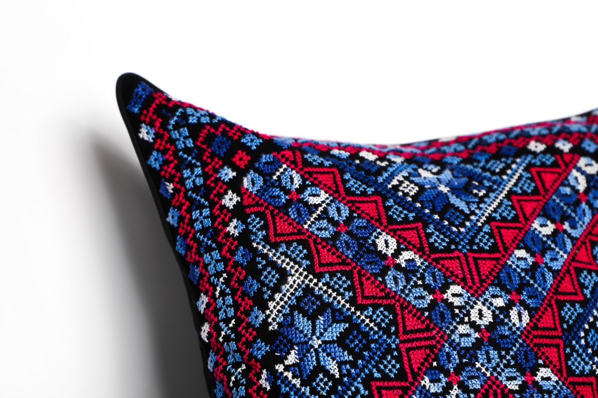 Embroidered Throw Pillow - Handcrafted Decorative Square Cushion