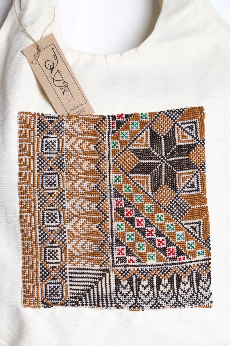 Embroidered Tote Bag A Cultural Masterpiece
