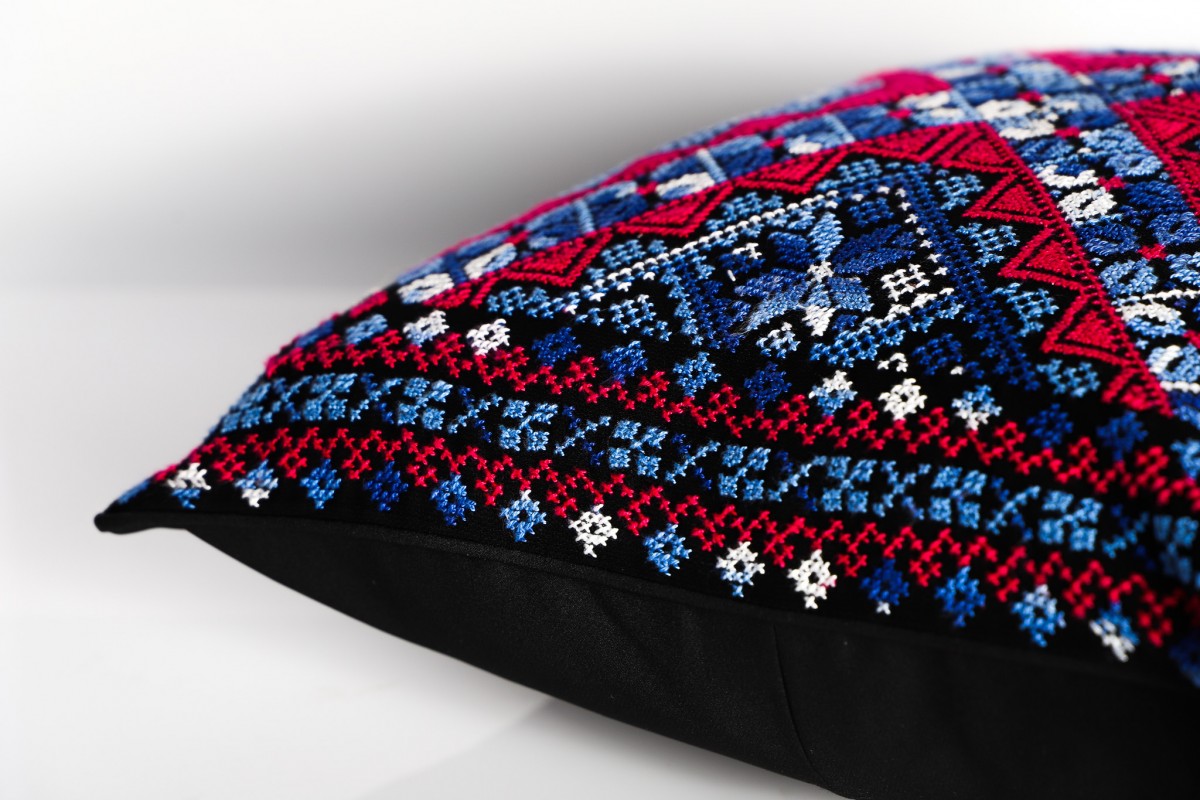 Embroidered Throw Pillow - Handcrafted Decorative Square Cushion